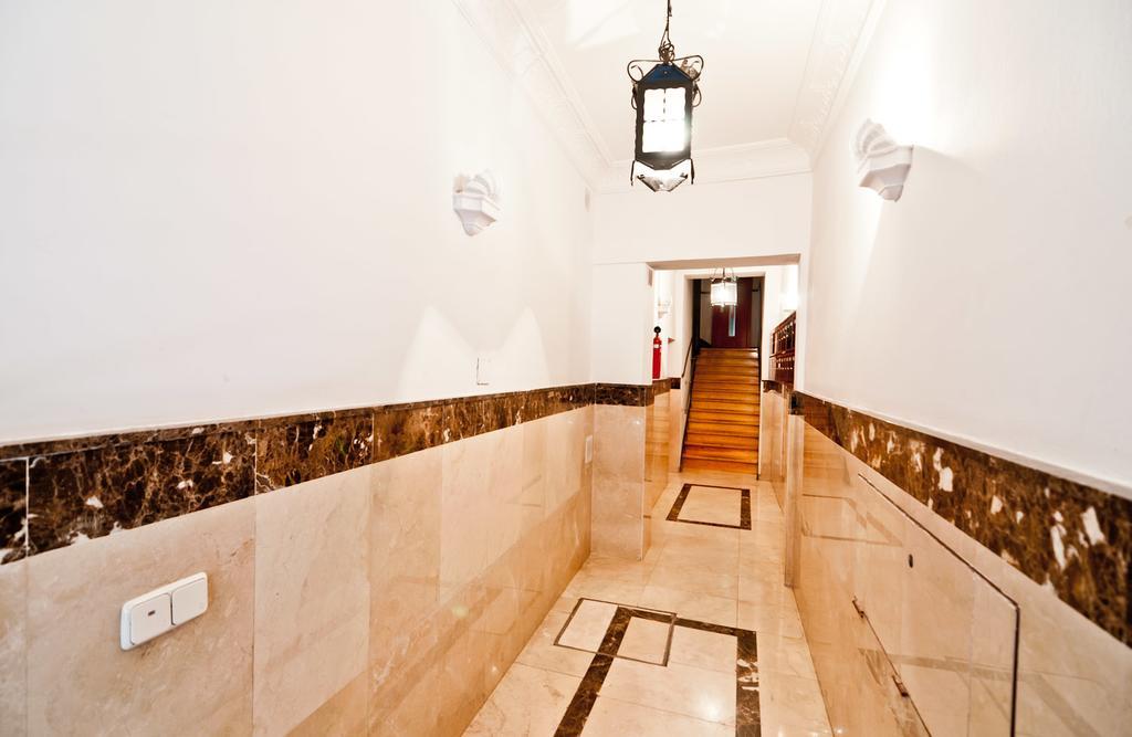 Puerta Del Sol VI Apartment Madrid Bagian luar foto